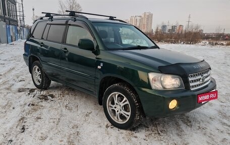 Toyota Kluger I, 2001 год, 900 000 рублей, 3 фотография