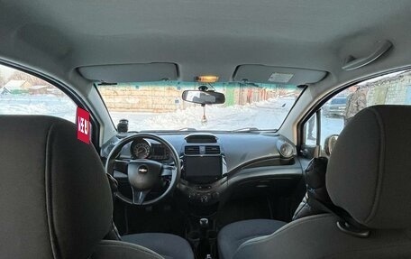 Chevrolet Spark III, 2011 год, 420 000 рублей, 4 фотография