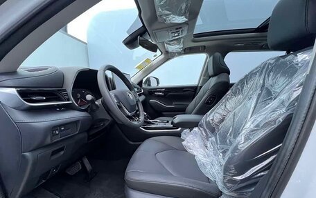 Toyota Highlander, 2026 год, 4 919 500 рублей, 12 фотография