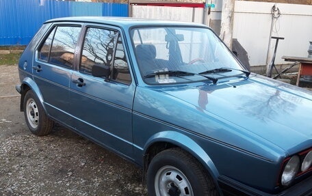 Volkswagen Golf VI, 1983 год, 350 000 рублей, 2 фотография