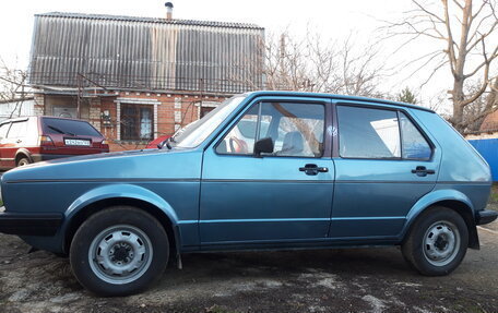 Volkswagen Golf VI, 1983 год, 350 000 рублей, 6 фотография