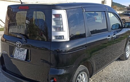 Toyota Sienta I, 2013 год, 1 200 000 рублей, 3 фотография