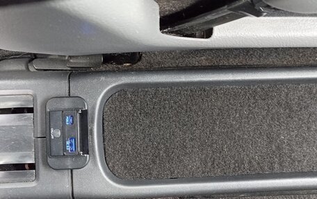 Toyota Sienta I, 2013 год, 1 200 000 рублей, 10 фотография