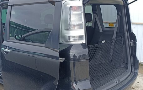 Toyota Sienta I, 2013 год, 1 200 000 рублей, 15 фотография