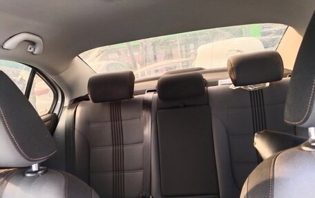 Volkswagen Jetta VI, 2016 год, 1 100 000 рублей, 2 фотография