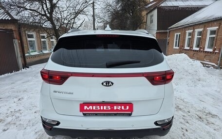 KIA Sportage IV рестайлинг, 2018 год, 1 980 000 рублей, 3 фотография