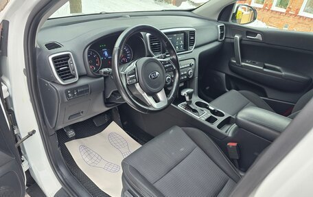 KIA Sportage IV рестайлинг, 2018 год, 1 980 000 рублей, 14 фотография