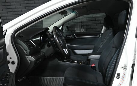 Subaru Outback IV рестайлинг, 2015 год, 2 375 000 рублей, 10 фотография