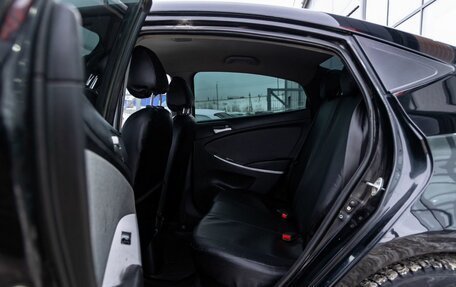 Hyundai Solaris II рестайлинг, 2012 год, 750 000 рублей, 13 фотография