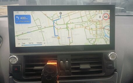 Toyota Land Cruiser Prado 150 рестайлинг 2, 2012 год, 3 050 000 рублей, 2 фотография