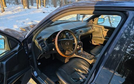 Mercedes-Benz E-Класс, 1997 год, 450 000 рублей, 11 фотография