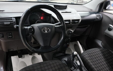 Toyota iQ, 2009 год, 899 000 рублей, 11 фотография