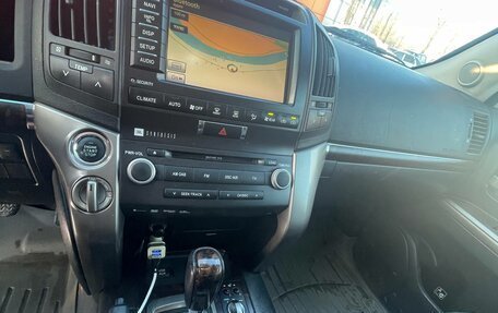 Toyota Land Cruiser 200, 2011 год, 4 300 000 рублей, 14 фотография