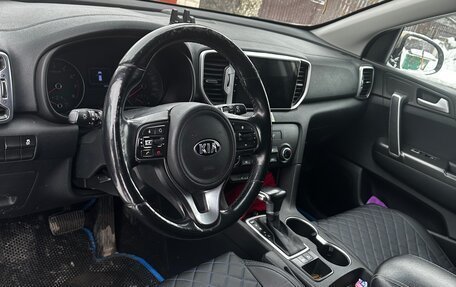 KIA Sportage IV рестайлинг, 2017 год, 1 800 000 рублей, 18 фотография