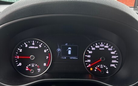 KIA Sportage IV рестайлинг, 2017 год, 1 800 000 рублей, 25 фотография