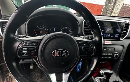 KIA Sportage IV рестайлинг, 2017 год, 1 800 000 рублей, 26 фотография