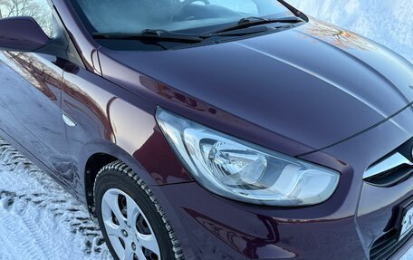 Hyundai Solaris II рестайлинг, 2011 год, 730 000 рублей, 11 фотография