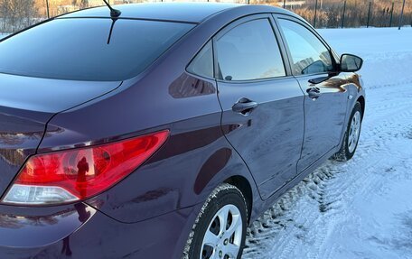 Hyundai Solaris II рестайлинг, 2011 год, 730 000 рублей, 10 фотография