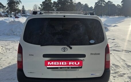 Toyota Probox I, 2004 год, 300 000 рублей, 3 фотография