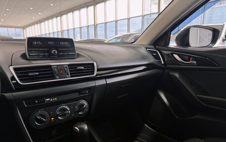 Mazda 3, 2014 год, 1 370 000 рублей, 14 фотография