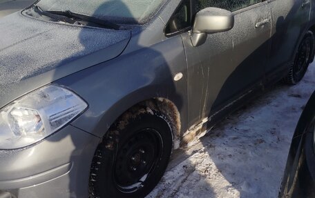 Nissan Tiida, 2011 год, 650 000 рублей, 3 фотография