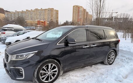 KIA Carnival III, 2018 год, 2 600 000 рублей, 7 фотография