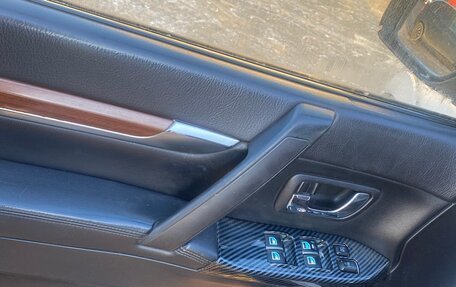 Mitsubishi Pajero IV, 2007 год, 1 300 000 рублей, 10 фотография