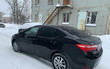 Toyota Corolla, 2013 год, 850 000 рублей, 2 фотография
