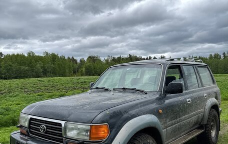 Toyota Land Cruiser 80 рестайлинг, 1996 год, 5 000 000 рублей, 2 фотография
