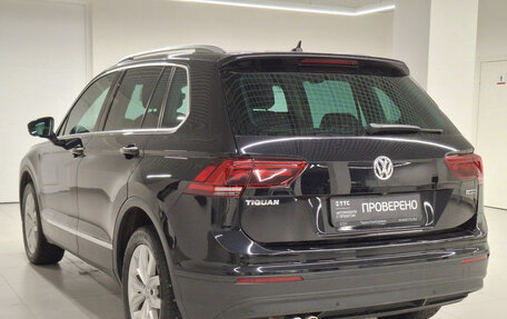 Volkswagen Tiguan II, 2019 год, 3 128 000 рублей, 8 фотография