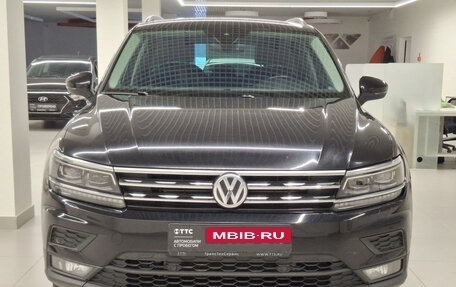 Volkswagen Tiguan II, 2019 год, 3 128 000 рублей, 2 фотография
