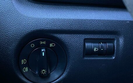 Skoda Fabia II, 2011 год, 495 000 рублей, 18 фотография