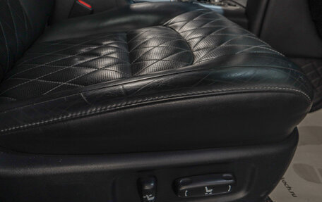 Toyota Land Cruiser 200, 2017 год, 4 699 000 рублей, 19 фотография