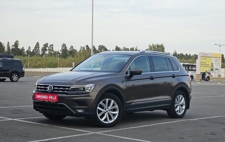 Volkswagen Tiguan II, 2017 год, 2 900 000 рублей, 3 фотография