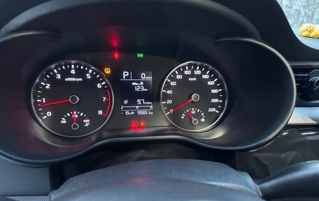 KIA Rio IV, 2019 год, 1 550 000 рублей, 6 фотография