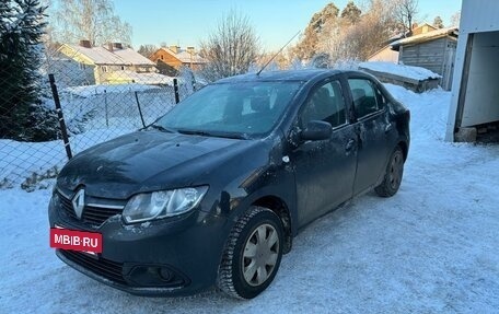 Renault Logan II, 2017 год, 720 000 рублей, 2 фотография