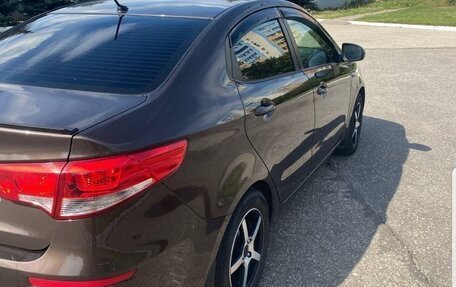 KIA Rio III рестайлинг, 2016 год, 895 000 рублей, 3 фотография