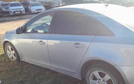 Chevrolet Cruze II, 2011 год, 415 150 рублей, 3 фотография