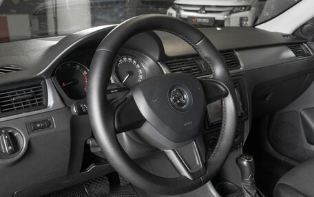 Skoda Rapid I, 2015 год, 950 400 рублей, 5 фотография