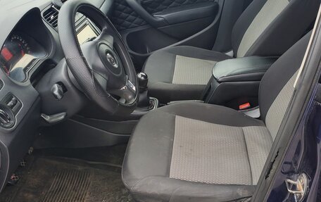 Volkswagen Polo VI (EU Market), 2013 год, 400 000 рублей, 1 фотография