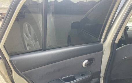 Nissan Tiida, 2007 год, 460 000 рублей, 16 фотография