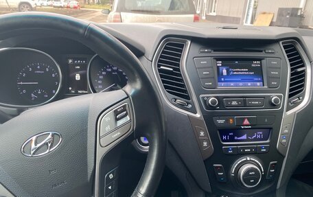 Hyundai Santa Fe III рестайлинг, 2015 год, 2 500 000 рублей, 11 фотография