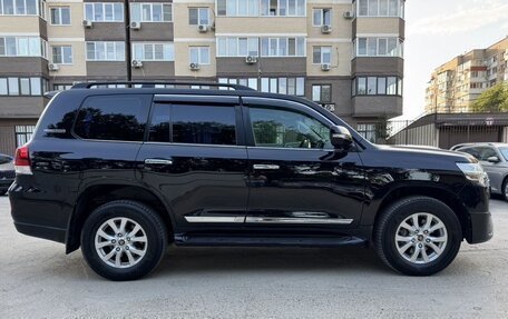 Toyota Land Cruiser 200, 2016 год, 5 399 999 рублей, 4 фотография