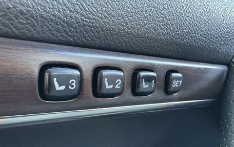 Toyota Land Cruiser 200, 2016 год, 5 399 999 рублей, 18 фотография