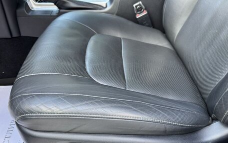 Toyota Land Cruiser 200, 2016 год, 5 399 999 рублей, 17 фотография