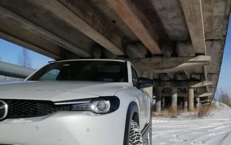 Mazda MX-30, 2020 год, 2 222 000 рублей, 2 фотография