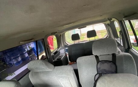 Mitsubishi Dion I рестайлинг, 2003 год, 500 000 рублей, 2 фотография