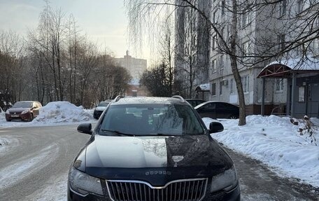 Skoda Superb III рестайлинг, 2013 год, 1 050 000 рублей, 2 фотография