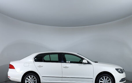 Skoda Superb III рестайлинг, 2015 год, 1 277 000 рублей, 4 фотография