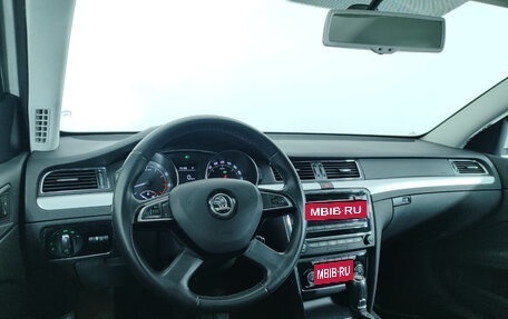 Skoda Superb III рестайлинг, 2015 год, 1 277 000 рублей, 10 фотография